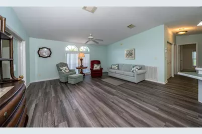 37443 Gill Avenue, Zephyrhills, FL 33541 - Photo 38