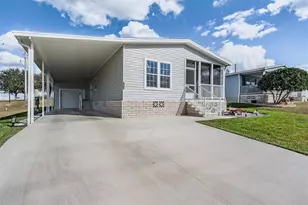 7824 Kay Marie Ave, Zephyrhills, FL 33541 - Photo 6