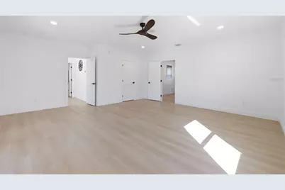 639 43rd Avenue N, Saint Petersburg, FL 33703 - Photo 28