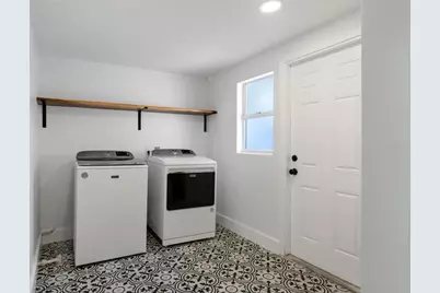 222 11th Avenue N, Saint Petersburg, FL 33701 - Photo 28