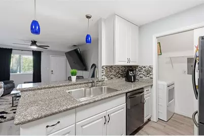 10265 Gandy Boulevard N #1415, Saint Petersburg, FL 33702 - Photo 10