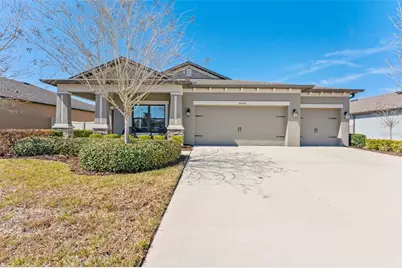 18999 Malinche Loop, Spring Hill, FL 34610 - Photo 2