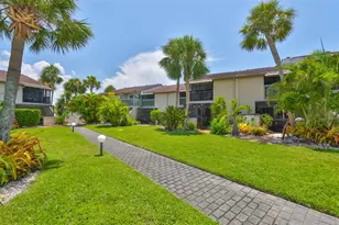 1028 Apollo Beach Blvd, Apollo Beach, FL 33572 - Photo 32