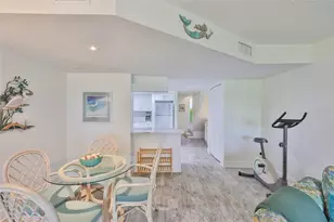 1028 Apollo Beach Blvd, Apollo Beach, FL 33572 - Photo 10