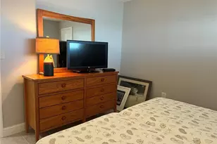 1270 Gulf Blvd, Clearwater, FL 33767 - Photo 16