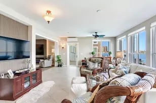 210 Dolphin Point, Clearwater Beach, FL 33767 - Photo 20