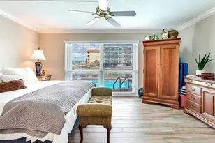 210 Dolphin Point, Clearwater Beach, FL 33767 - Photo 38