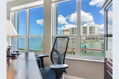 210 Dolphin Point #B, Clearwater Beach, FL 33767 - Photo 14