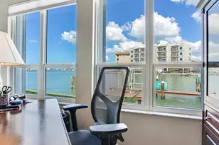 210 Dolphin Point, Clearwater Beach, FL 33767 - Photo 14