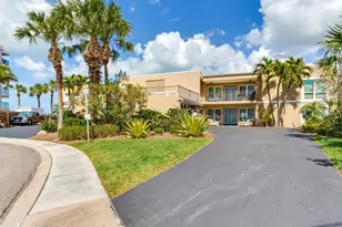 210 Dolphin Point, Clearwater Beach, FL 33767 - Photo 60