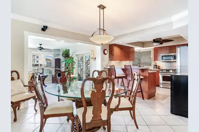 210 Dolphin Point #B, Clearwater Beach, FL 33767 - Photo 24