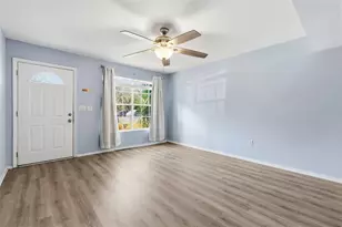 2183 Fox Chase Blvd, Palm Harbor, FL 34683 - Photo 10