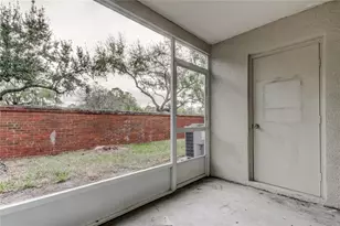 12440 Berkeley Square Dr, Tampa, FL 33626 - Photo 30