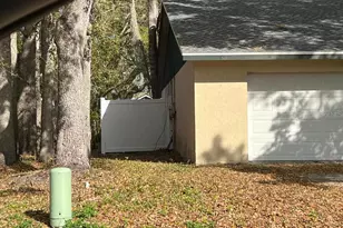 200 Arbor Dr W, Palm Harbor, FL 34683 - Photo 4