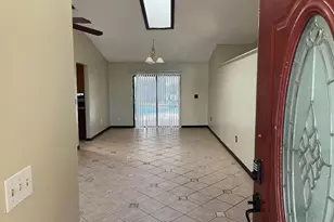 200 Arbor Dr W, Palm Harbor, FL 34683 - Photo 4