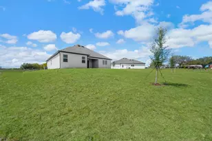 36794 Sundowner Trl, Fruitland Park, FL 34731 - Photo 32