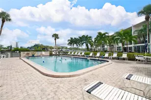 7405 Bay Island Dr S, South Pasadena, FL 33707 - Photo 32