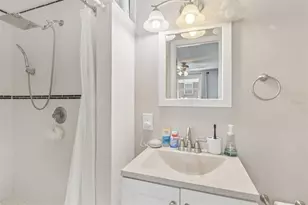 5942 13th St, Zephyrhills, FL 33542 - Photo 20