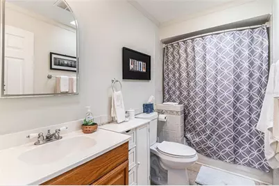 12465 2nd Street E #105B, Treasure Island, FL 33706 - Photo 16