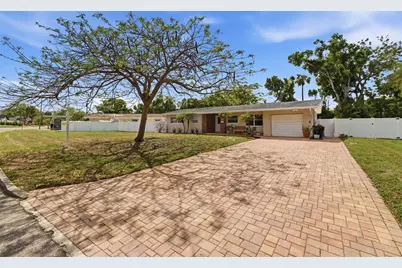 4415 7th Street S, Saint Petersburg, FL 33705 - Photo 38