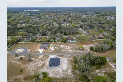 18442 Purple Creek Lane, Lutz, FL 33549 - Photo 2