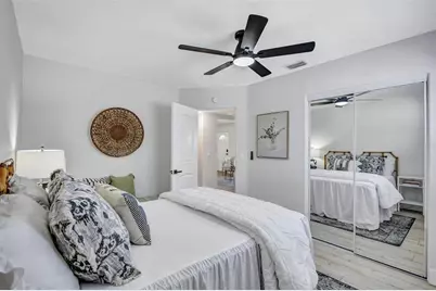 828 50th Avenue S, Saint Petersburg, FL 33705 - Photo 20