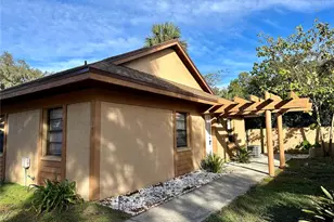 13702 Sheila Lynn Ct, Dade City, FL 33525 - Photo 4