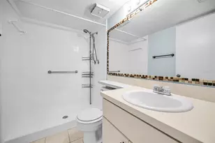 3232 Lake Pine Way E, Tarpon Springs, FL 34688 - Photo 20