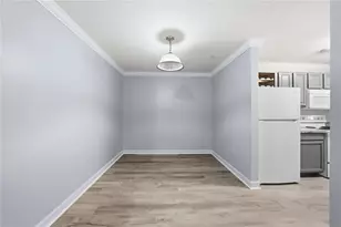 18311 Bridle Club Dr, Tampa, FL 33647 - Photo 6