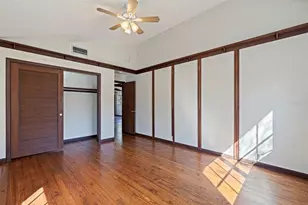 2901 Pelham Rd N, Saint Petersburg, FL 33710 - Photo 40