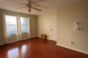 5220 Brittany Dr S, Saint Petersburg, FL 33715 - Photo 10