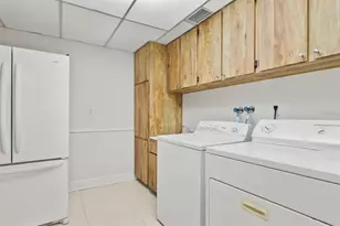 10206 Lakeview Dr, New Port Richey, FL 34654 - Photo 36