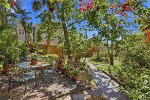 100 72nd St S, Saint Petersburg, FL 33707 - Photo 36