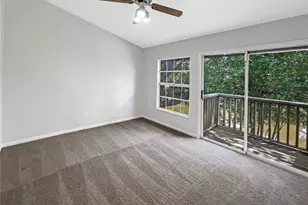 6902 Lakeview Ct, Tampa, FL 33634 - Photo 14