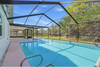 16133 Sandcrest Way, Tampa, FL 33618 - Photo 2