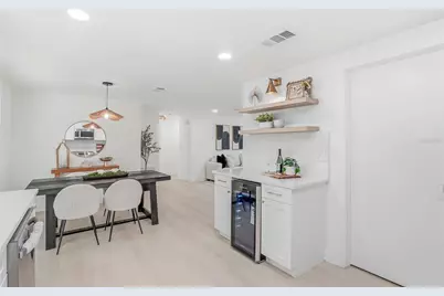 16133 Sandcrest Way, Tampa, FL 33618 - Photo 12