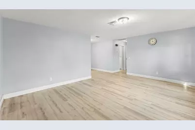 1712 Carlisle Street, Clearwater, FL 33755 - Photo 10