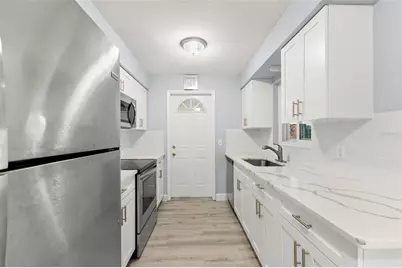 1712 Carlisle Street, Clearwater, FL 33755 - Photo 6