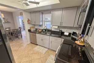 3127 Dole St, Holiday, FL 34691 - Photo 12