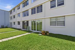 4895 Bay St NE, Saint Petersburg, FL 33703 - Photo 22