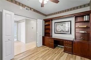 4717 Dolphin Cay Ln S, Saint Petersburg, FL 33711 - Photo 30