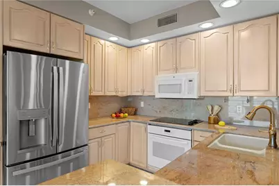 4717 Dolphin Cay Lane S #507, Saint Petersburg, FL 33711 - Photo 20