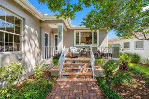 205 25th Ave NE, Saint Petersburg, FL 33704 - Photo 4