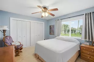 2320 Aquabluff Pl, Sarasota, FL 34231 - Photo 16