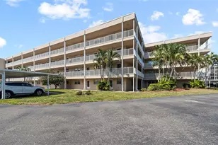 9950 62nd Terrace N, Saint Petersburg, FL 33708 - Photo 32