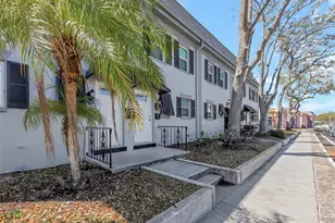 6976 Sunset Dr S, Saint Petersburg, FL 33707 - Photo 1