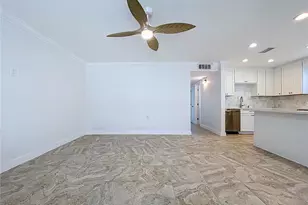 250 126th Ave, Treasure Island, FL 33706 - Photo 24