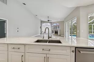 3351 Bristol Pl, Tarpon Springs, FL 34688 - Photo 38