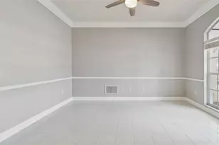 3351 Bristol Pl, Tarpon Springs, FL 34688 - Photo 18