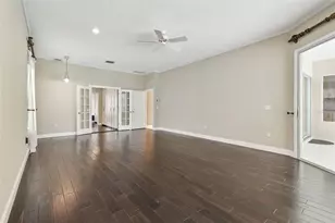 3351 Bristol Pl, Tarpon Springs, FL 34688 - Photo 44